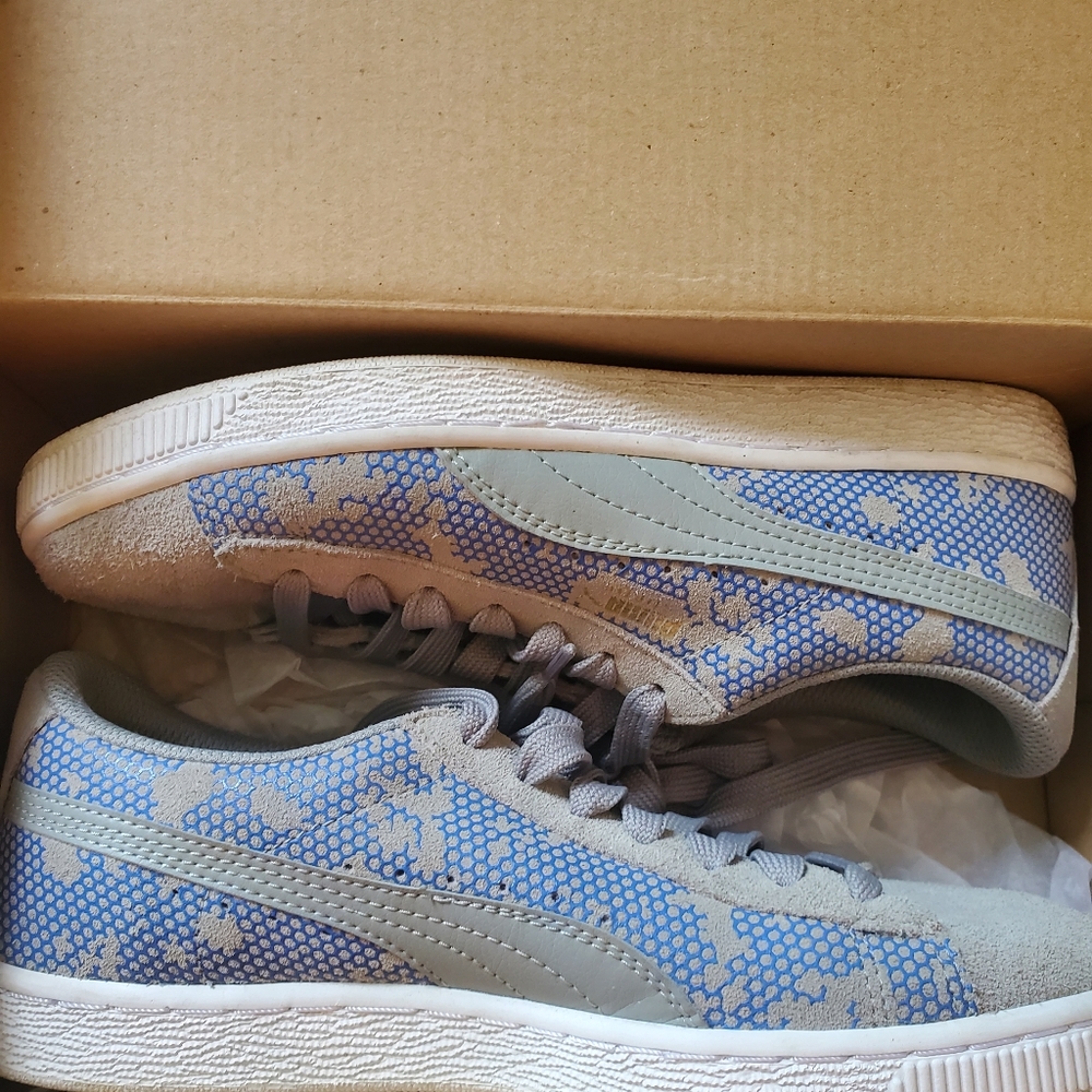 Sneakers  womens 9 / kids 7